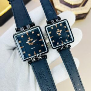 Stylish Quartz Square Watch