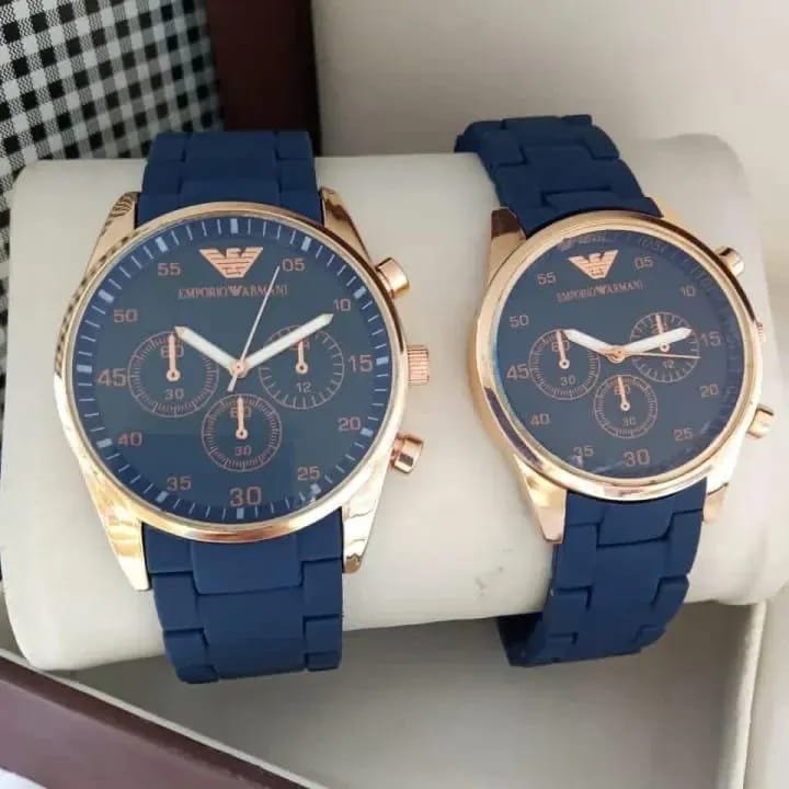 Couple's Round Analogue Watch