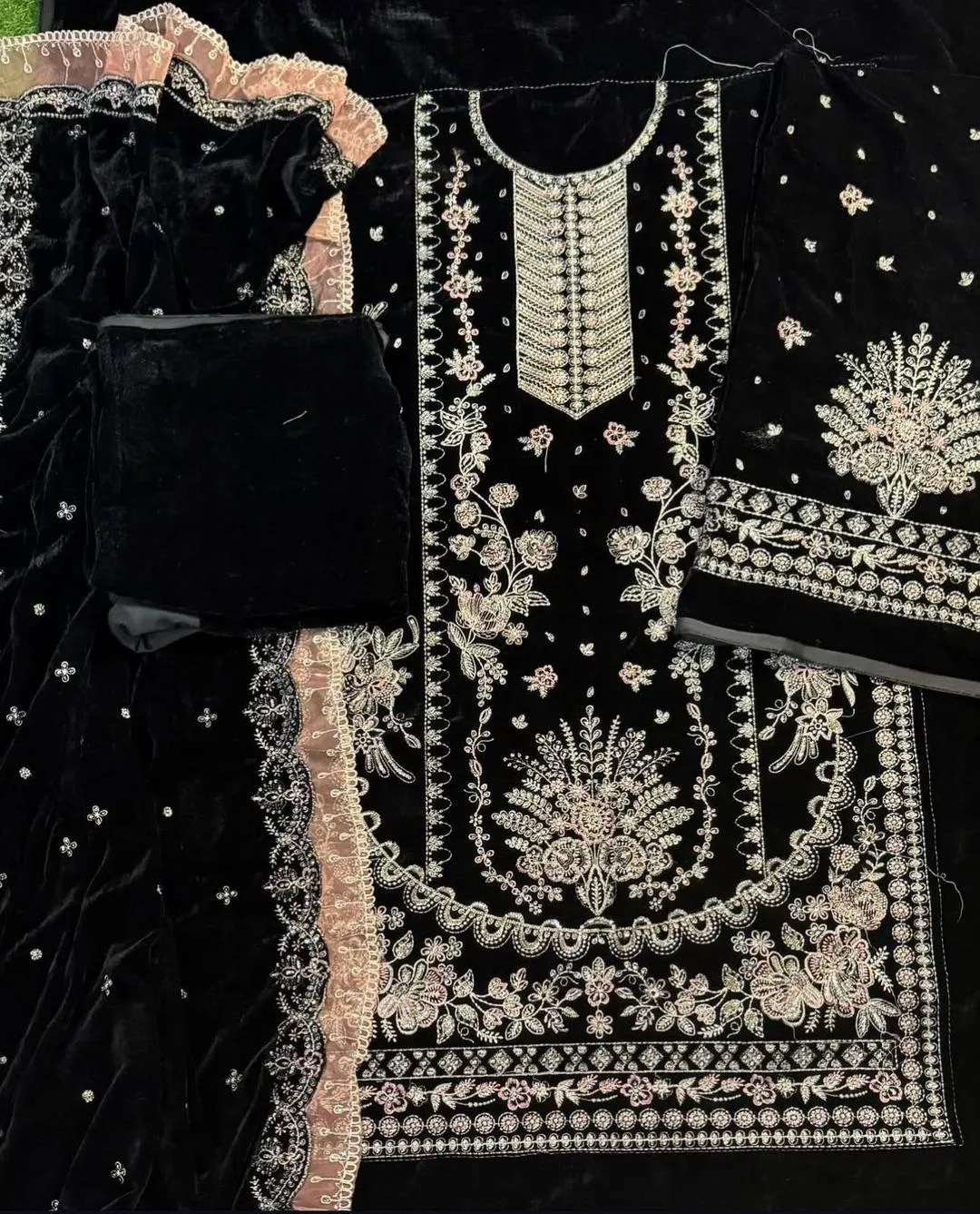 Shirt Fabric: Velvet