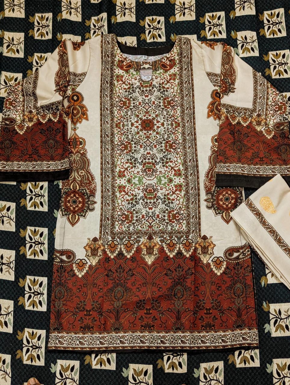 Stitched Co-Ord Set in Multicolor Lawn